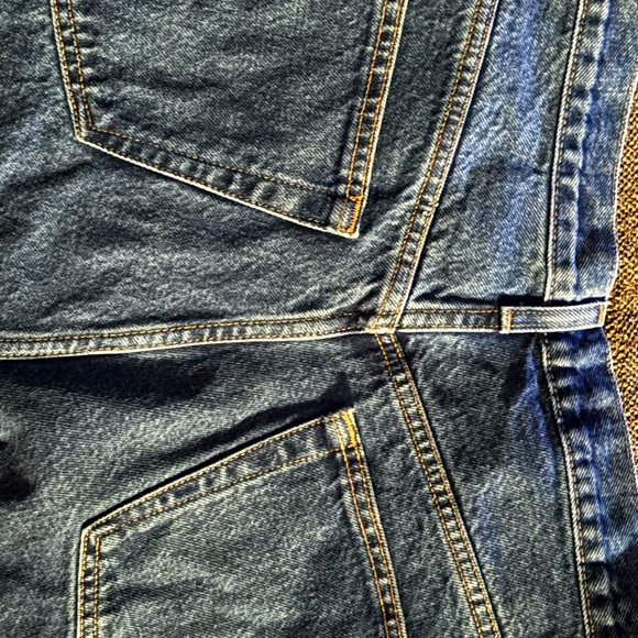 Gap jeans size 14; like new 👖classic fit - Picture 8 of 12